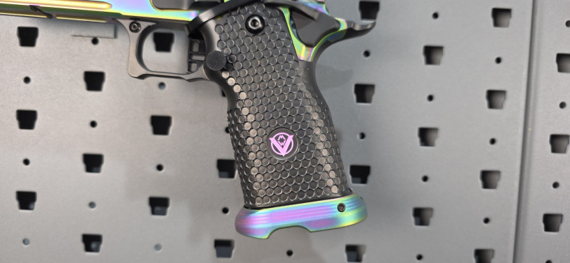 1-of-1-staccato-x-modern-warriors-chameleon-xc-2011-unfired-big-3