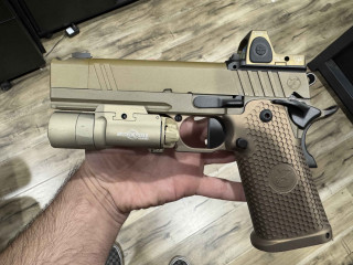 UBER RARE - NIGHTHAWK SANDHAWK 2011 9MM FDE