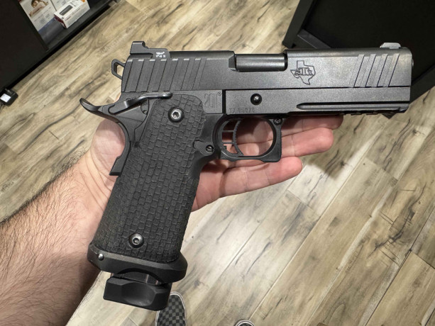 rare-sti-2011-tactical-415-45-acp-custom-big-1