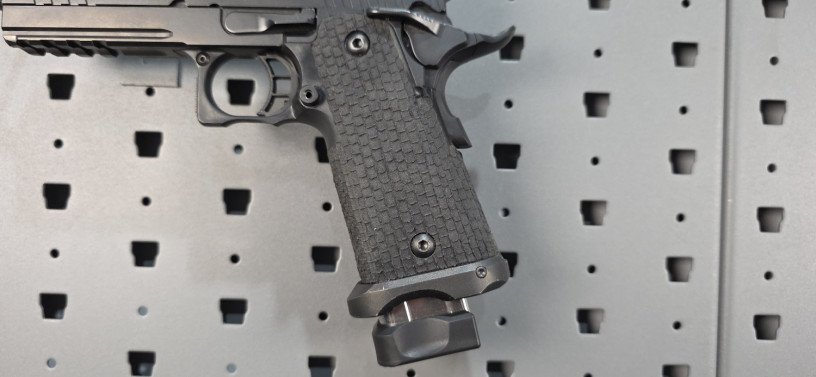 rare-sti-2011-tactical-415-45-acp-full-rail-custom-big-3