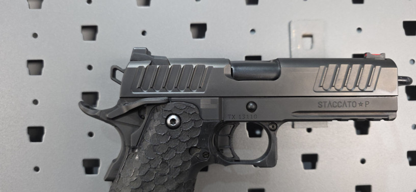 rare-sti-staccato-p-2011-9mm-415-full-rail-big-11