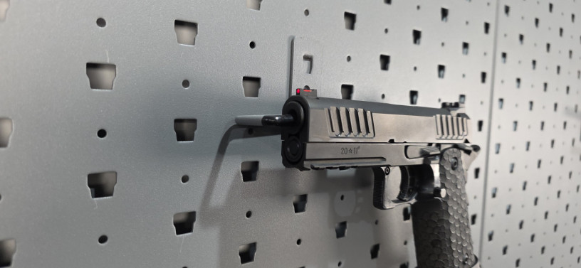 rare-sti-staccato-p-2011-9mm-415-full-rail-big-1