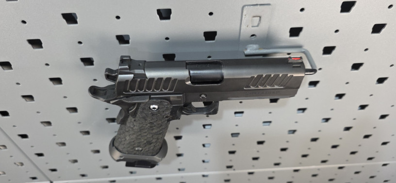 rare-sti-staccato-p-2011-9mm-415-full-rail-big-14