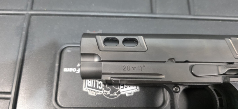 uber-rare-sti-dvc-carry-saami-9mm-big-1