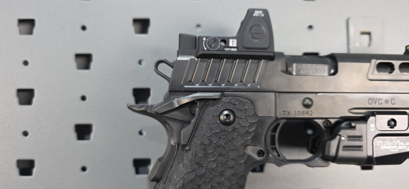 uber-rare-sti-dvc-carry-9mm-2011-saami-custom-big-13