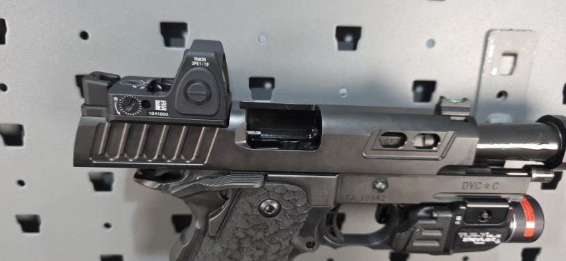 uber-rare-sti-dvc-carry-9mm-2011-saami-custom-big-23