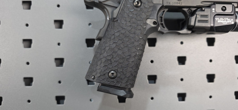 uber-rare-sti-dvc-carry-9mm-2011-saami-custom-big-14