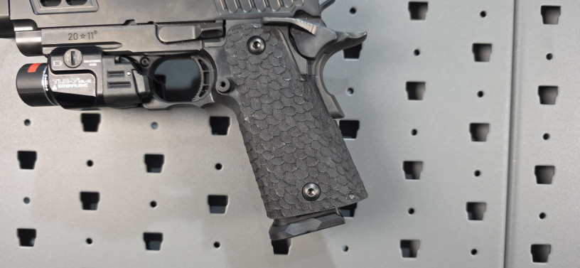 uber-rare-sti-dvc-carry-9mm-2011-saami-custom-big-4