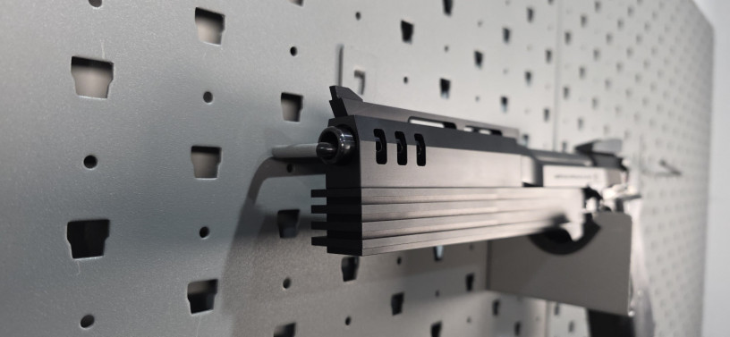 unobtainium-sla-beretta-m9a1-robocop-auto-9-kit-big-1