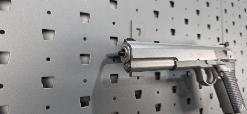 rare-iai-amt-automag-iii-30-carbine-hand-cannon-big-1