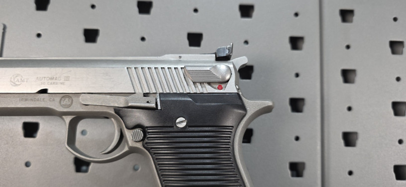 rare-iai-amt-automag-iii-30-carbine-hand-cannon-big-4