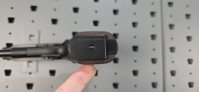 beretta-84fs-cheetah-380-acp-big-6