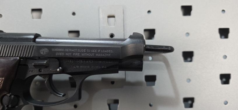 beretta-84fs-cheetah-380-acp-big-11