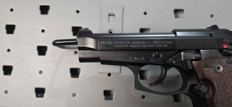 beretta-84fs-cheetah-380-acp-big-2