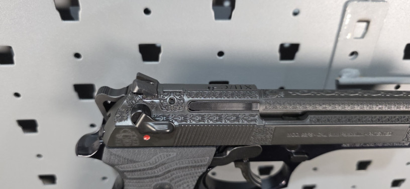 custom-beretta-92fs-blackbeards-customs-black-pearl-12-of-100-big-25