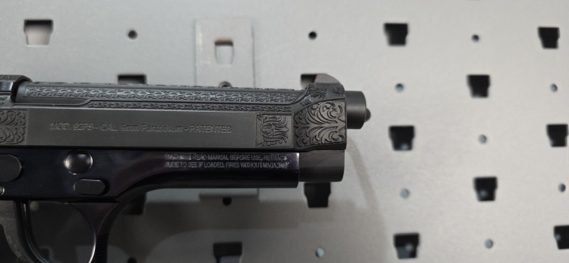 custom-beretta-92fs-blackbeards-customs-black-pearl-12-of-100-big-23