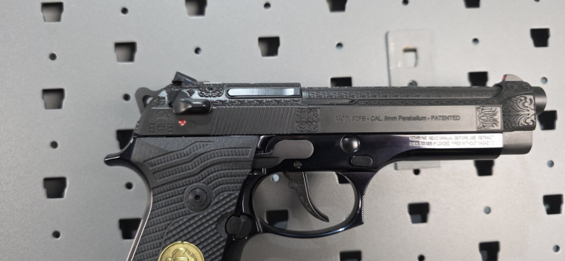 custom-beretta-92fs-blackbeards-customs-black-pearl-12-of-100-big-19