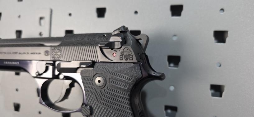 custom-beretta-92fs-blackbeards-customs-black-pearl-12-of-100-big-6