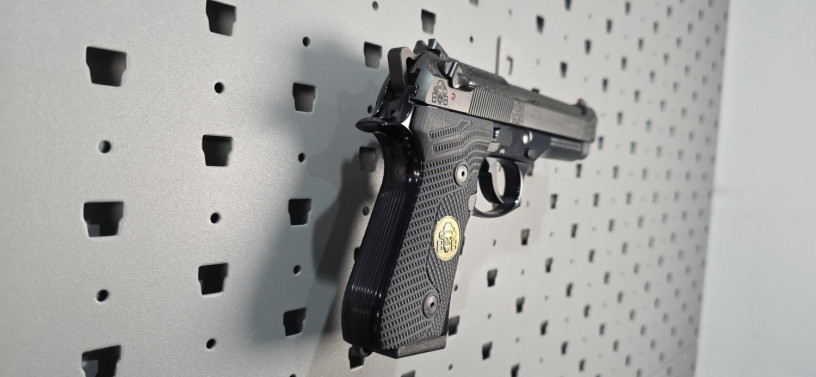 custom-beretta-92fs-blackbeards-customs-black-pearl-12-of-100-big-21