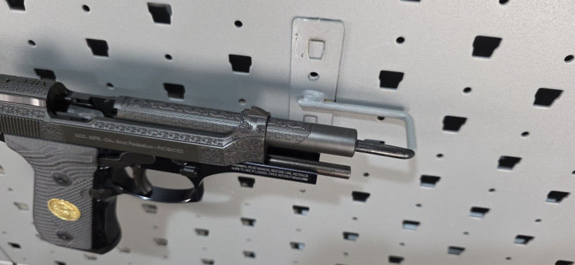 custom-beretta-92fs-blackbeards-customs-black-pearl-12-of-100-big-27