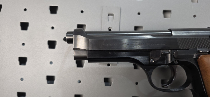 beretta-92s-9mm-italian-classic-big-2