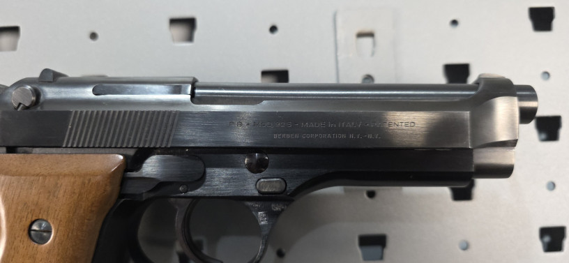 beretta-92s-9mm-italian-classic-big-13