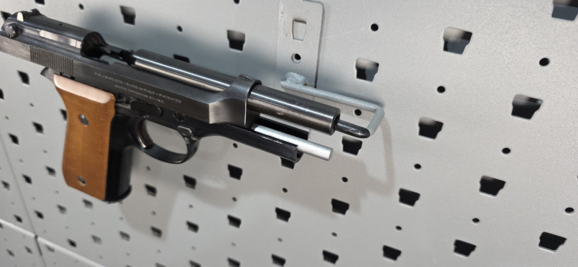 beretta-92s-9mm-italian-classic-big-19