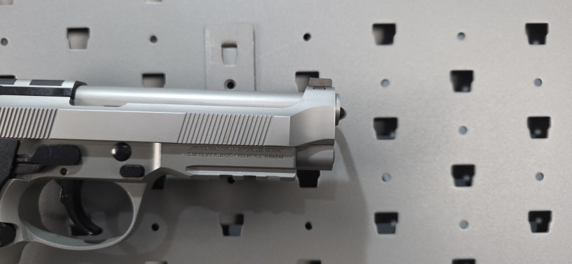 beretta-92xi-rdo-inox-9mm-big-11