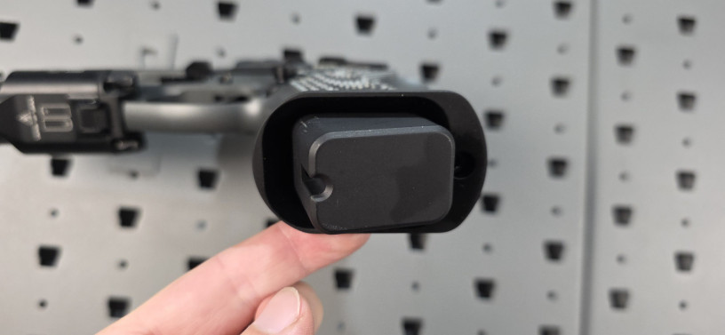 beretta-92xi-squalo-w-sro-surefire-x300-big-8