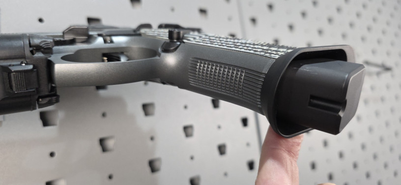 beretta-92xi-squalo-w-sro-surefire-x300-big-9