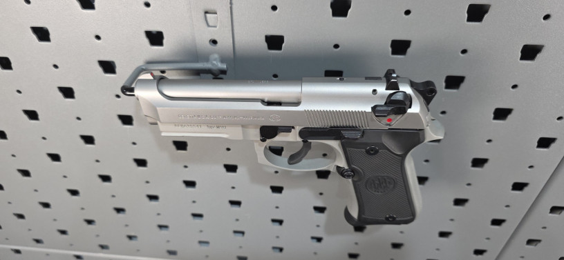 rare-beretta-m9a1-compact-inox-9mm-big-9