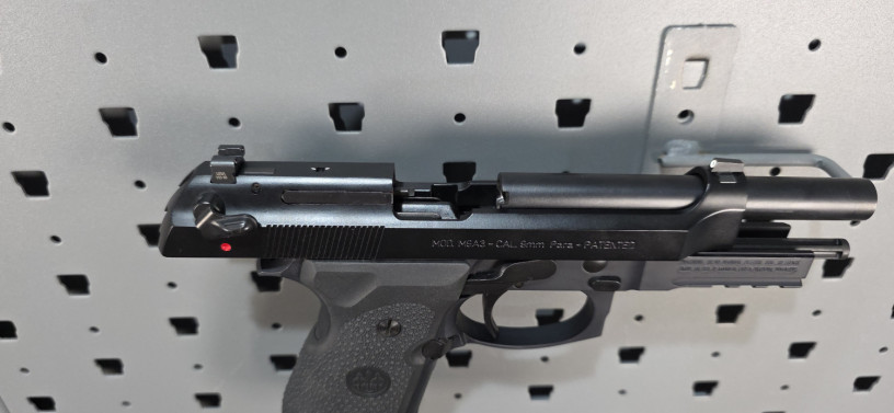 beretta-m9a3-black-9mm-big-18