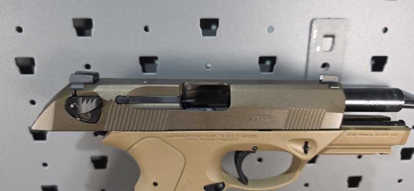 custom-beretta-px4-storm-fde-cerakote-9mm-big-18