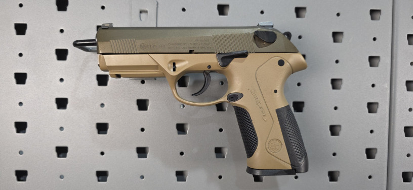 custom-beretta-px4-storm-fde-cerakote-9mm-big-0