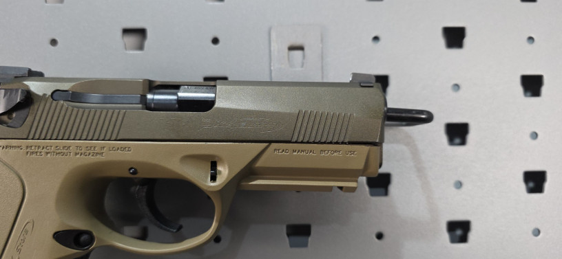 custom-beretta-px4-storm-fde-cerakote-9mm-big-11