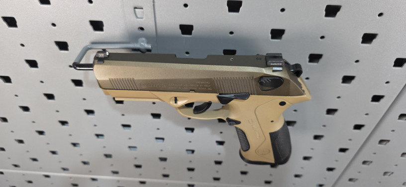 custom-beretta-px4-storm-fde-cerakote-9mm-big-9
