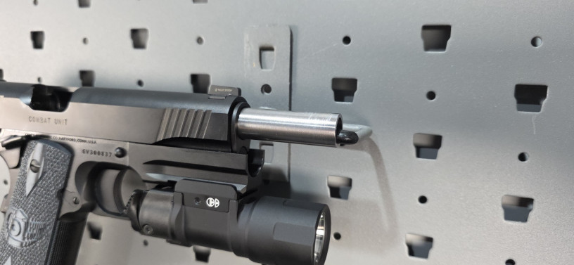 colt-1911-colt-combat-unit-rail-gun-45-acp-big-19