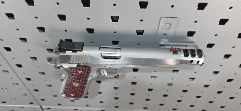 custom-colt-1911-gold-cup-trophy-38-super-wilson-upgrades-big-17