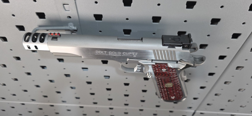 custom-colt-1911-gold-cup-trophy-38-super-wilson-upgrades-big-10