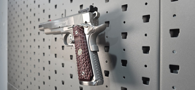 custom-colt-1911-gold-cup-trophy-38-super-wilson-upgrades-big-6