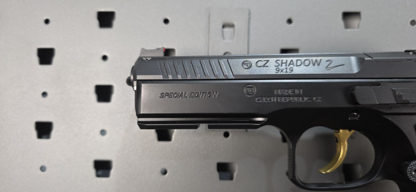 rare-cz-shadow-2-gold-digger-talo-special-edition-big-2