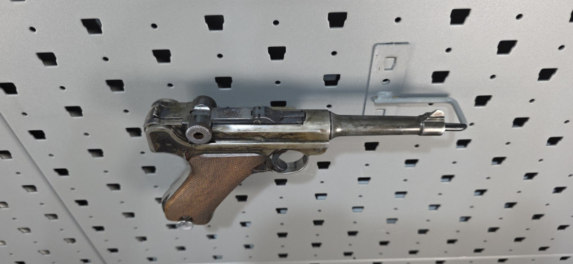 rare-1913-dwm-p08-luger-with-bohler-stahl-barrel-big-17