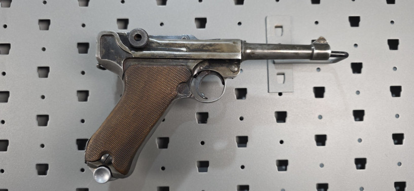 rare-1913-dwm-p08-luger-with-bohler-stahl-barrel-big-12