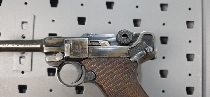 rare-1913-dwm-p08-luger-with-bohler-stahl-barrel-big-3