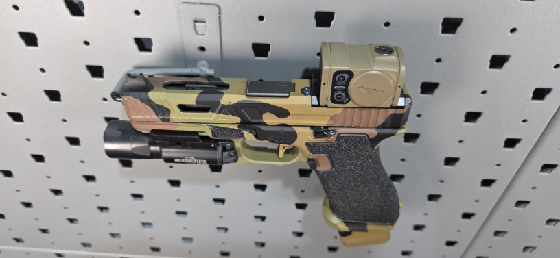 custom-glock-17-g3-agency-x-clkustoms-big-9