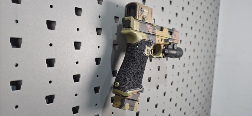 custom-glock-17-g3-agency-x-clkustoms-big-16