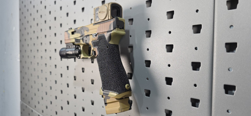 custom-glock-17-g3-agency-x-clkustoms-big-5