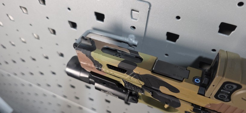 custom-glock-17-g3-agency-x-clkustoms-big-10