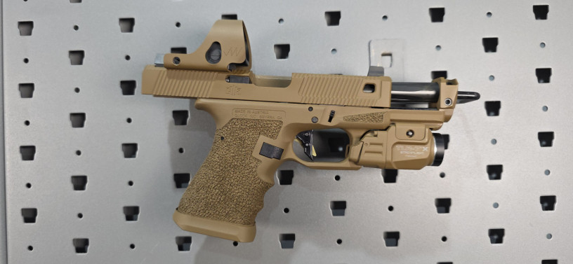 custom-glock-19-g3-ripper-fde-with-sro-ramjet-big-18