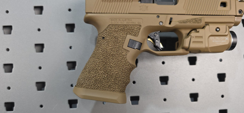 custom-glock-19-g3-ripper-fde-with-sro-ramjet-big-13